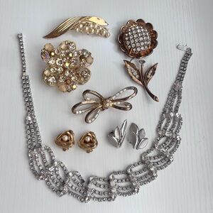 Vintage Imperfect Trifari Regency Lot